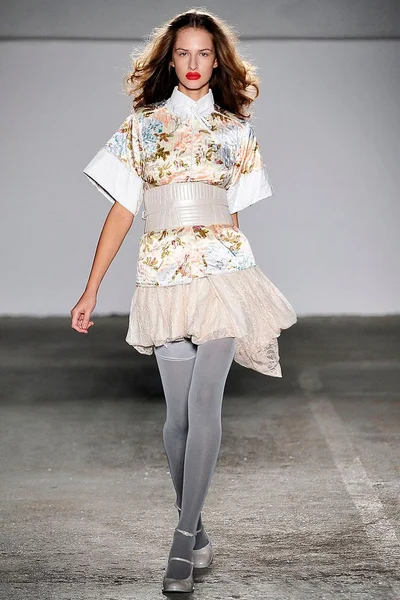 Look 29